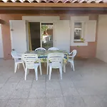 Holidayland Baie Des Oliviers 36m2 1chambre Fermee 6 Couchages Ou 41m2 2chambres Fermees 7 Couchages Üdülőpark Narbonne-Plage