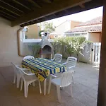 Üdülőpark Holidayland Baie Des Oliviers 36m2 1chambre Fermee 6 Couchages Ou 41m2 2chambres Fermees 7 Couchages *