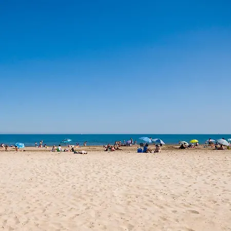 Ferienpark Holidayland Baie Des Oliviers 36m2 1chambre Fermee 6 Couchages Ou 41m2 2chambres Fermees 7 Couchages