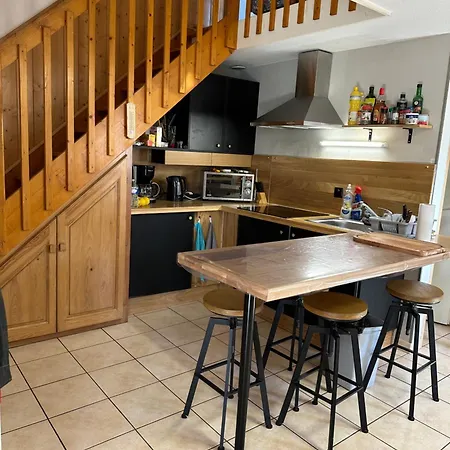 Holidayland Baie Des Oliviers 36m2 1chambre Fermee 6 Couchages Ou 41m2 2chambres Fermees 7 Couchages 纳博讷普拉日