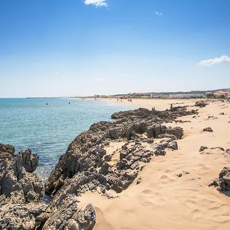 Holidayland Baie Des Oliviers 36m2 1chambre Fermee 6 Couchages Ou 41m2 2chambres Fermees 7 Couchages *