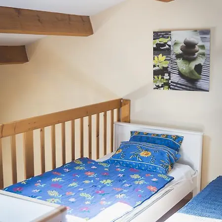 Holidayland Baie Des Oliviers 36m2 1chambre Fermee 6 Couchages Ou 41m2 2chambres Fermees 7 Couchages 纳博讷普拉日