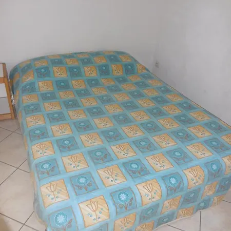 Holidayland Baie Des Oliviers 36m2 1chambre Fermee 6 Couchages Ou 41m2 2chambres Fermees 7 Couchages 纳博讷普拉日