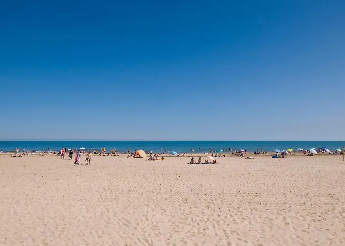 Holidayland Baie Des Oliviers: Versatile With 1-2 Bedrooms