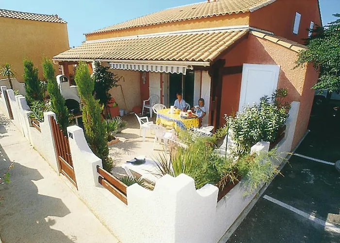 Holiday park Holidayland Baie Des Oliviers: Versatile With 1-2 Bedrooms *