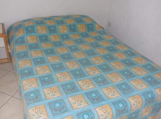 Holidayland Baie Des Oliviers 36m2 1chambre Fermee 6 Couchages Ou 41m2 2chambres Fermees 7 Couchages ナルボンヌ・プラージュ